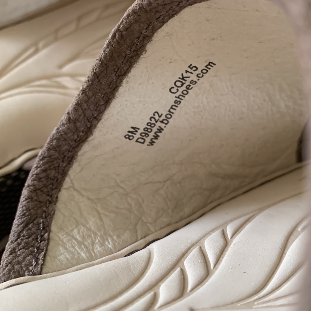 NWOT Born head crafted footwear size 8M - Picture 4 of 6